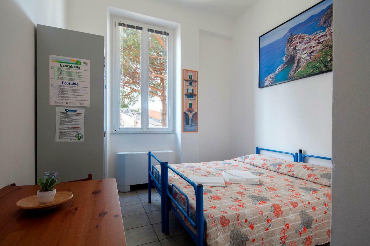 Ostello Corniglia Bagian luar foto